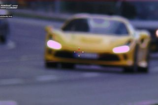Ferrari uhánělo Bratislavou rychlostí 118 kilometrů v hodině - Novinky