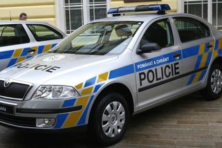 Podvodníci obírali ženu ze Šumperska celý rok. Poslala celkem 1,2 milionu - Novinky