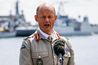 NATO je připraveno velmi rychle přejít do válečného stavu, prohlásil generál - Novinky