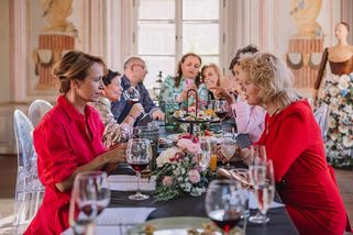 Na tělo s Dykovou a Polívkou nadchlo čísly, podle diváků však spíš dráždí • Filmožrouti.cz