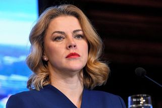Lotyšská premiérka Siliňová rezignuje - Seznam Zprávy