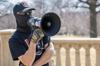 Trump je to nejlepší, co nás potkalo, pochvaluje si vůdce americké neonacistické organizace - Novinky