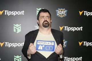 Pavel Novotný to schytává za řádění dětských vandalů na řeporyjském hřišti: Lidem nejvíc vadí jedna zásadní věc - Super.cz