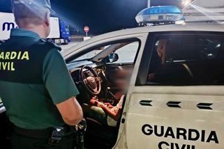 Otec ve Španělsku zapomněl desetiletého syna u čerpací stanice a ujel 140 kilometrů - Novinky
