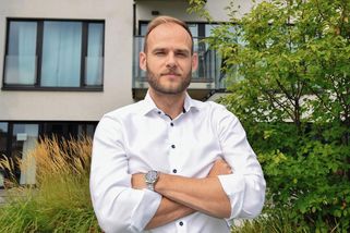 Rychlejší výstavbu bytů brzdí nedostatek lidí, říká developer - Novinky