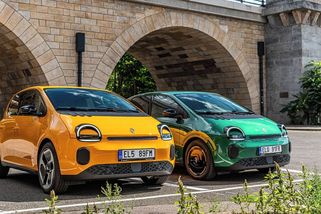 Nový Renault Twingo dorazil do Česka. Tenhle prcek vás bude bavit