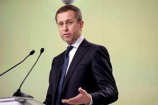 Ukrajinské státní finance se přibližují ke kritickému bodu, varuje ukrajinský premiér - Novinky