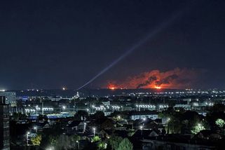 Ukrajinské drony udeřily v ruské Samarské oblasti. Hořela tam rafinérie - Novinky