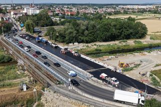 Rekonstrukce mostu v Břeclavi se blíží ke konci | Dopravní stavby | IZDoprava.cz