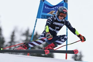 Shiffrinová si zkomplikovala boj o velký křišťálový glóbus - Sport.cz