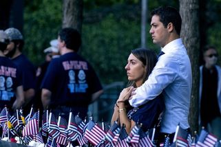 New York si připomíná 20. výročí od teroristických útoků z 11. září - Novinky