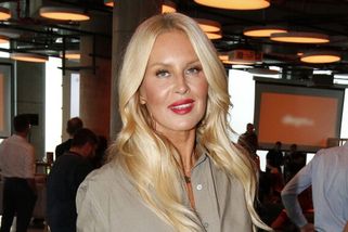 Kýč jak bič, nebo designový skvost: Simona Krainová ukázala vánoční výzdobu. Nechybí stádo sobů, rybí ozdoby i drsná kritika