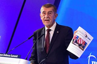 Nemluvíte o míru, sepsul Babiš účastníky konference. Chce systém „Euro Patriot“ - Seznam Zprávy