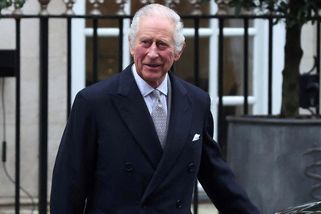 Britský král varoval před možností zneužití AI