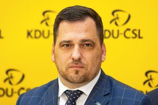 Zdechovský měl mluvit s ruským státním deníkem. „Poslal bych je do háje,“ odmítl europoslanec - Novinky