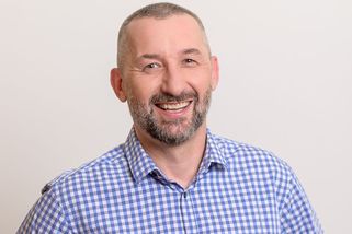 O kandidáta Zelených v Praze 3 se zajímá policie kvůli milionům na jeho účtech - Novinky