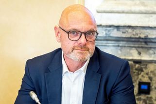 Plaga ubránil rozpočet, na investice ale peníze nejsou - Novinky