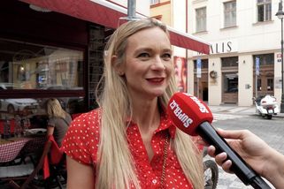 Devět měsíců po porodu má nová posila seriálu Ulice nižší váhu než před otěhotněním! Prsa jí ale zůstala obří