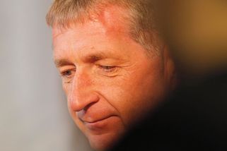 Lobbista Janoušek chce odškodné, státem zadržené peníze ztratily na hodnotě - Novinky