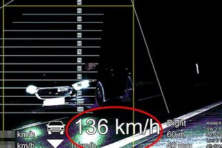 Řidič mercedesu se řítil obcí na Trutnovsku rychlostí 136 km/h - Novinky