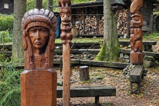 Vandr podél Stříbrné řeky a oheň, který pořád hoří - Médium.cz