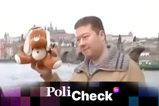 Okamura zlehčuje své podnikání s plyšáky. Sám jim přitom dával napít ze sklenice džusu - Novinky