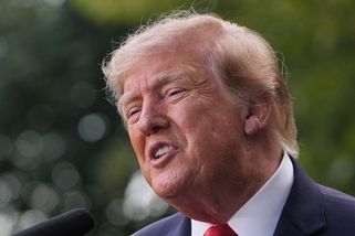 Místo AI to bude superinteligence, oznámil Trump. Světovou regulaci odmítl - Novinky