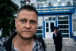 Ruský bloger vulgárně označil Putina na volebním lístku, dostal 14 dní vězení - Novinky