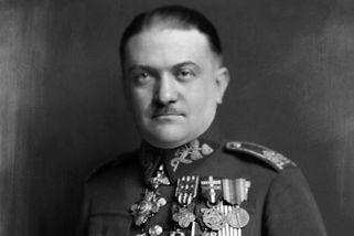 Alois Eliáš: generál, který otrávil kolaboranty. Chlebíčky, tyfus a oprátka - Médium.cz