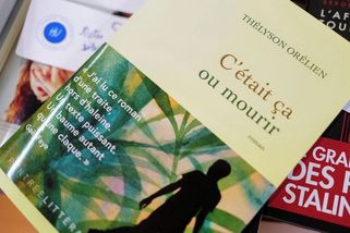 Haitsko-kanadský spisovatel čelí obvinění, že jeho oceňovanou knihu napsala AI - Novinky