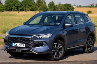 Test BYD Sealion 5 DM-i: Útočí přes spotřebu a peněženku