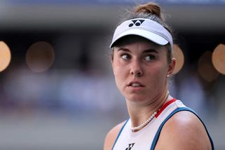 Jako z Příběhu služebnice. Fotka Češek před Billie Jean King Cupem rozvířila sociální sítě
