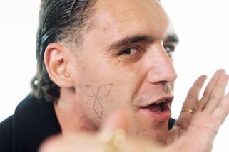 Po Spartě dostal ex Kadeřávkové, drsňák Rohony, šanci i u hokejové Lajny
