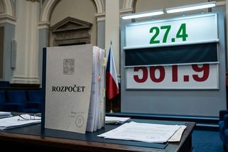 Schmarcz: Rozpočet 2027 bude zločinný. Okamura s Macinkou nedokázali nic