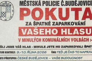 Lístek za stěračem. Kontroverzní kampaň Motoristů, Svobodných a Trikolory v Budějovicích řeší policie - Novinky