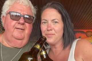 Britce je 38, jejímu partnerovi 73. Lidé si ho pletou s jejím otcem: Marníš svůj život, slýchá - Super.cz