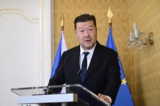 Okamura slíbil další rozdávání peněz: „Českým občanům budeme přidávat další peníze a přesto ušetříme 60 miliard“