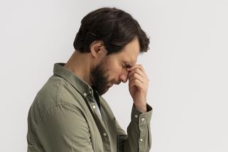 Karel (28): Svou přítelkyni miluji, ale nesnáším, jak se obléká. Na ulici se za ni stydím a nechci ji ani představit kamarádům