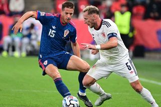 ZNÁMKOVÁNÍ: Červ s Coufalem proti Chorvatům propadli! Obstáli jen tři hráči - Sport.cz