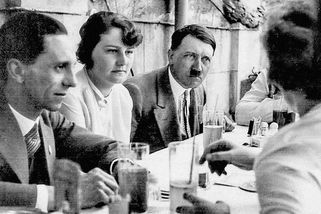 Hitler nemá alibi na dobu smrti své neteře