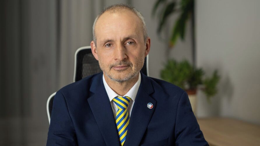 Člen rozpočtové rady Komárek: Bohatí by měli platit vyšší daně - Seznam Zprávy
