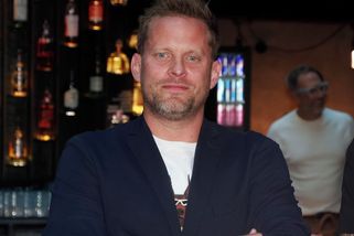 Jakub Prachař má slavného dvojníka. S Kevinem ze Sám doma vypadají v dospělosti jako dvojčata - Médium.cz