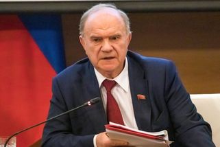 Šéf ruských komunistů vyzval ke změně kurzu války. Nešetřil ani další kritikou - Seznam Zprávy