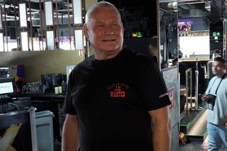 Jiří Kajínek překvapil dva roky po svatbě o manželství! Takhle to nyní mají s blond psycholožkou