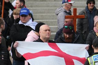 Migranty nechceme. Britské obce volí zoufalý krok: referendum o odtržení