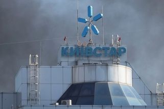 Rusové zasáhli sídlo ukrajinského mobilního operátora - Novinky