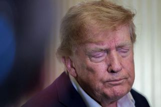 Trump znovu otočil. Teď je za padoucha Zelenskyj, Putin prý chce mír - Seznam Zprávy