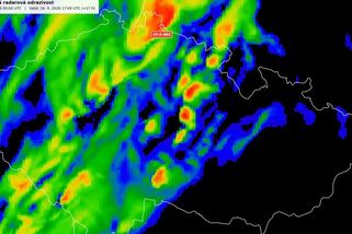 Do Česka míří bouřky, vítr, přívalový déšť a citelné ochlazení - Novinky