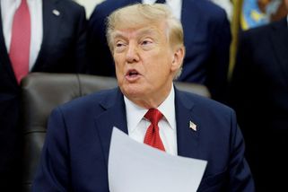 Trump naznačil ochotu jednat s íránským prezidentem - Seznam Zprávy