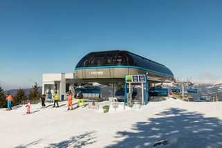 Lyžování v Česku bude letos pěkně drahá zábava. Špindlerův Mlýn jako první oznámil ceny na novou sezonu